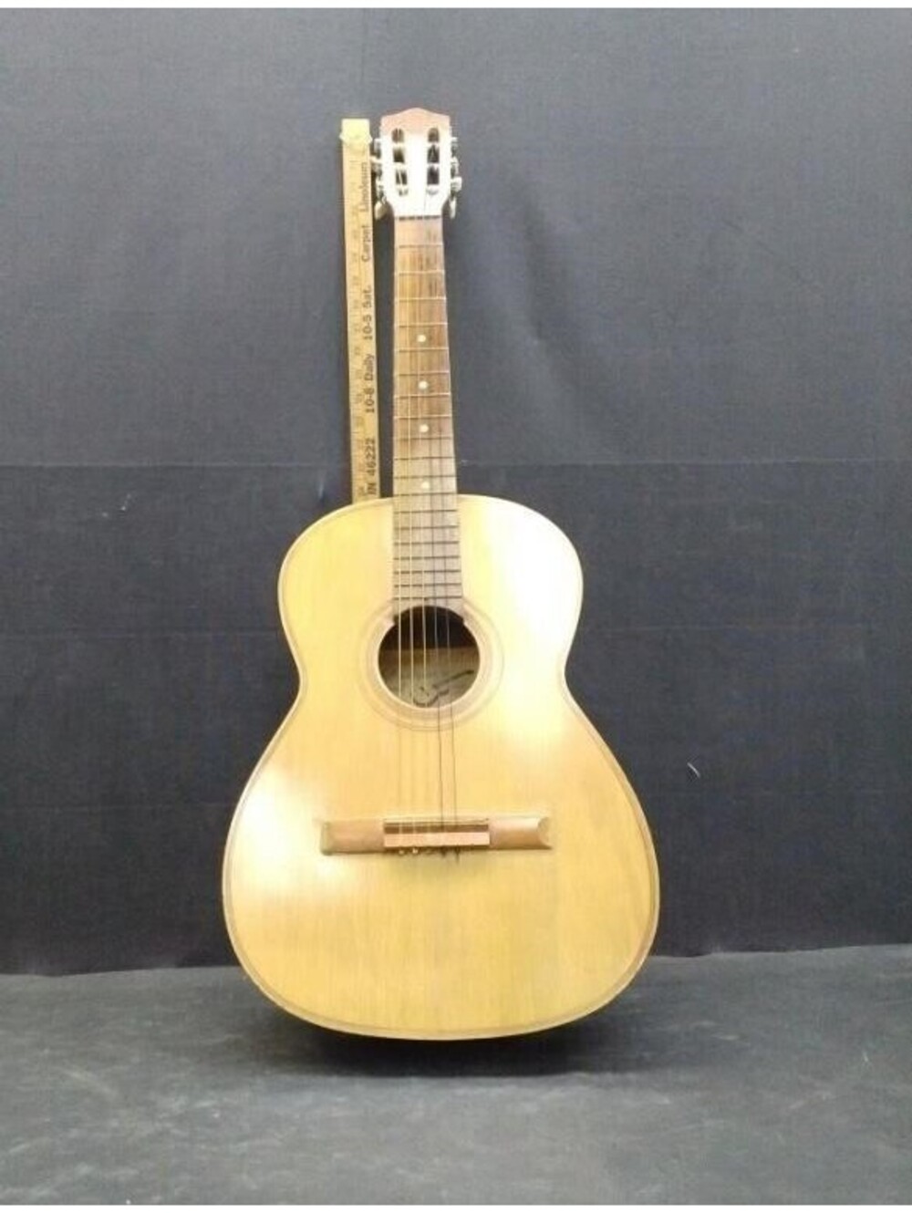 Vintage Tranquillo Giannini Brazilian Classical Acoustic Guitar 1960s Instrument